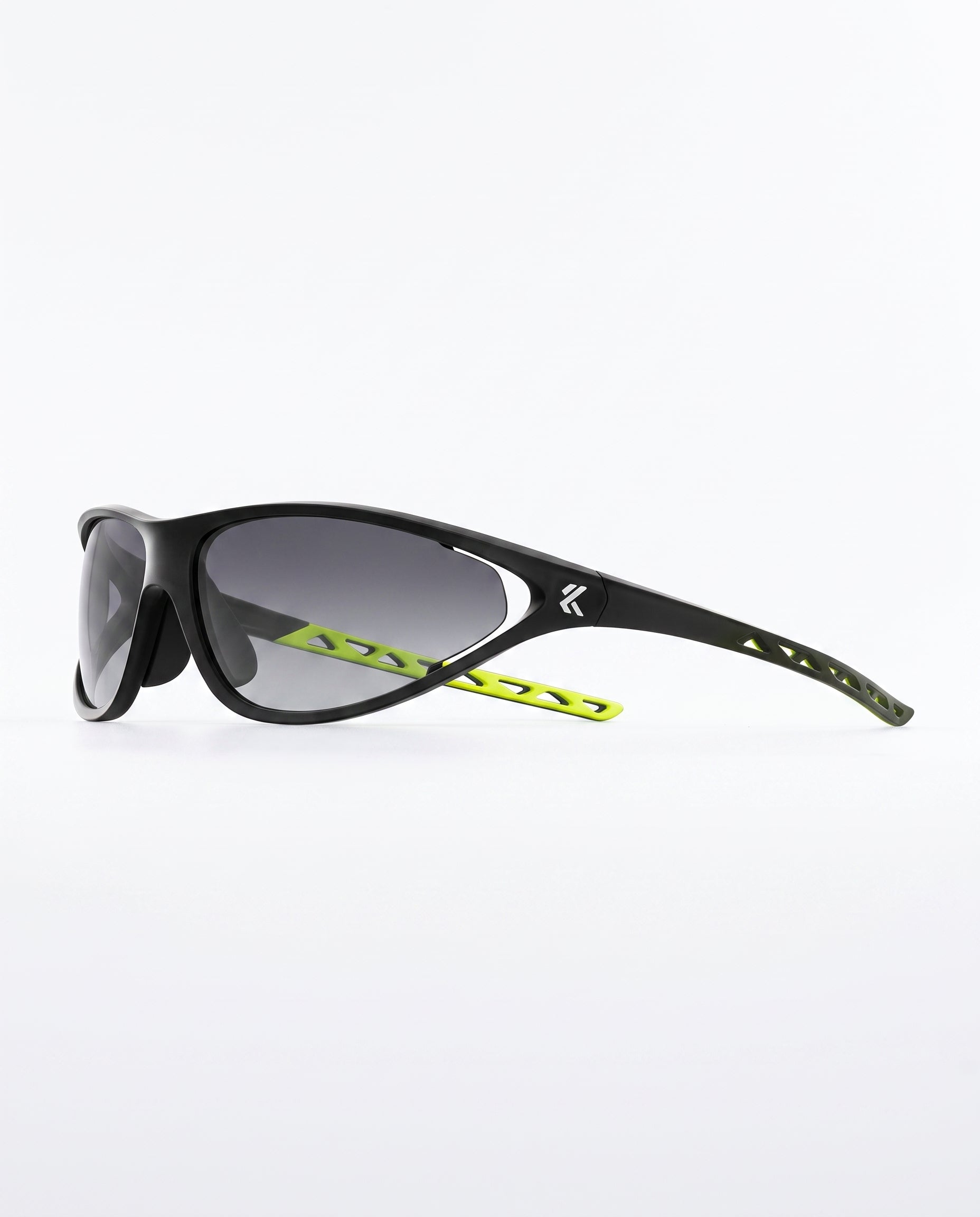 Rundr Apex Sunglasses, Black-Green
