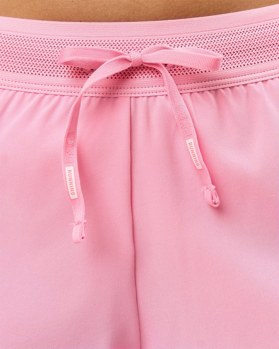 Tempo Mid-Rise Running Short Pink