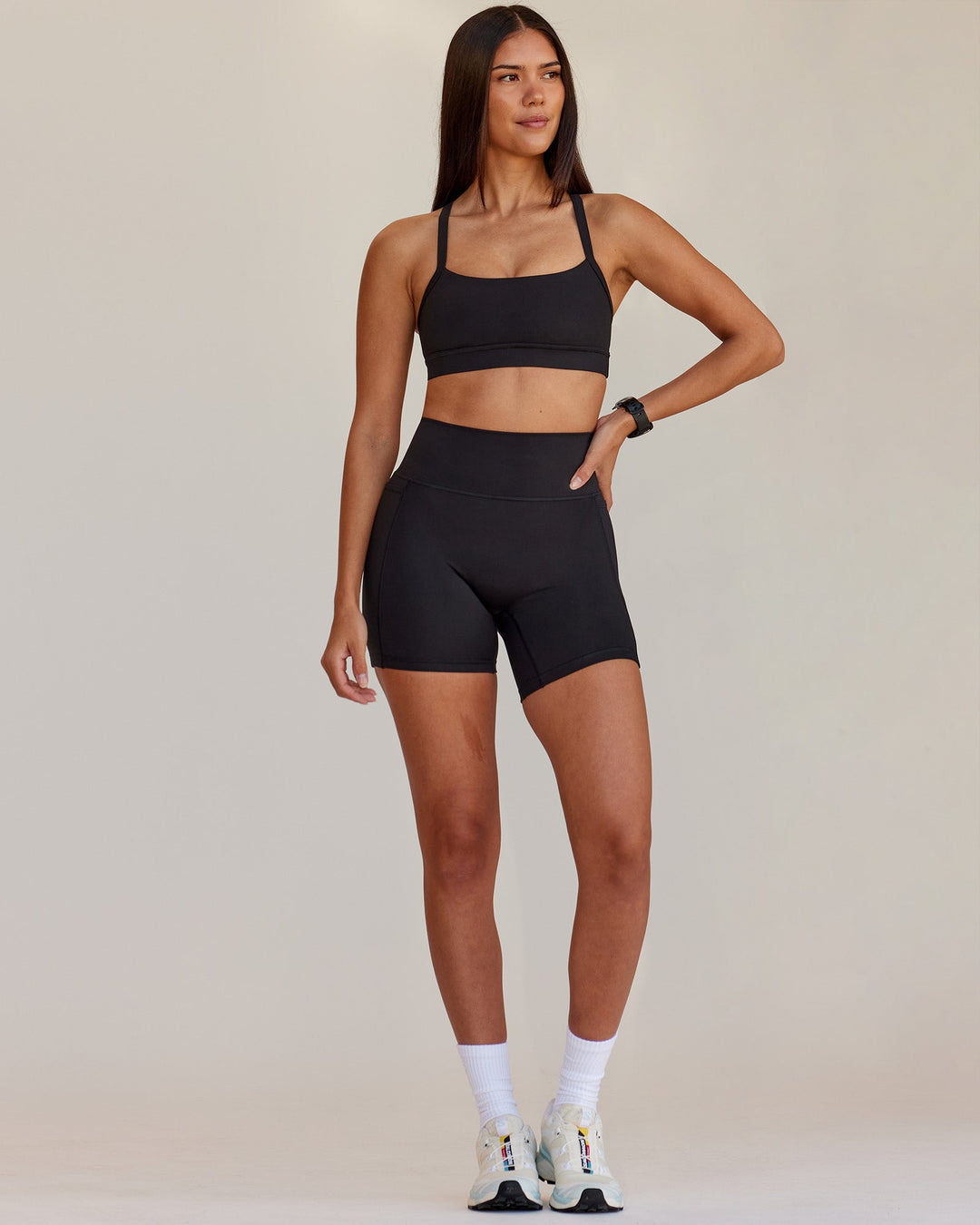 1/0984/3195/9410/files/SHORT_CONTOUR_BLACK_09