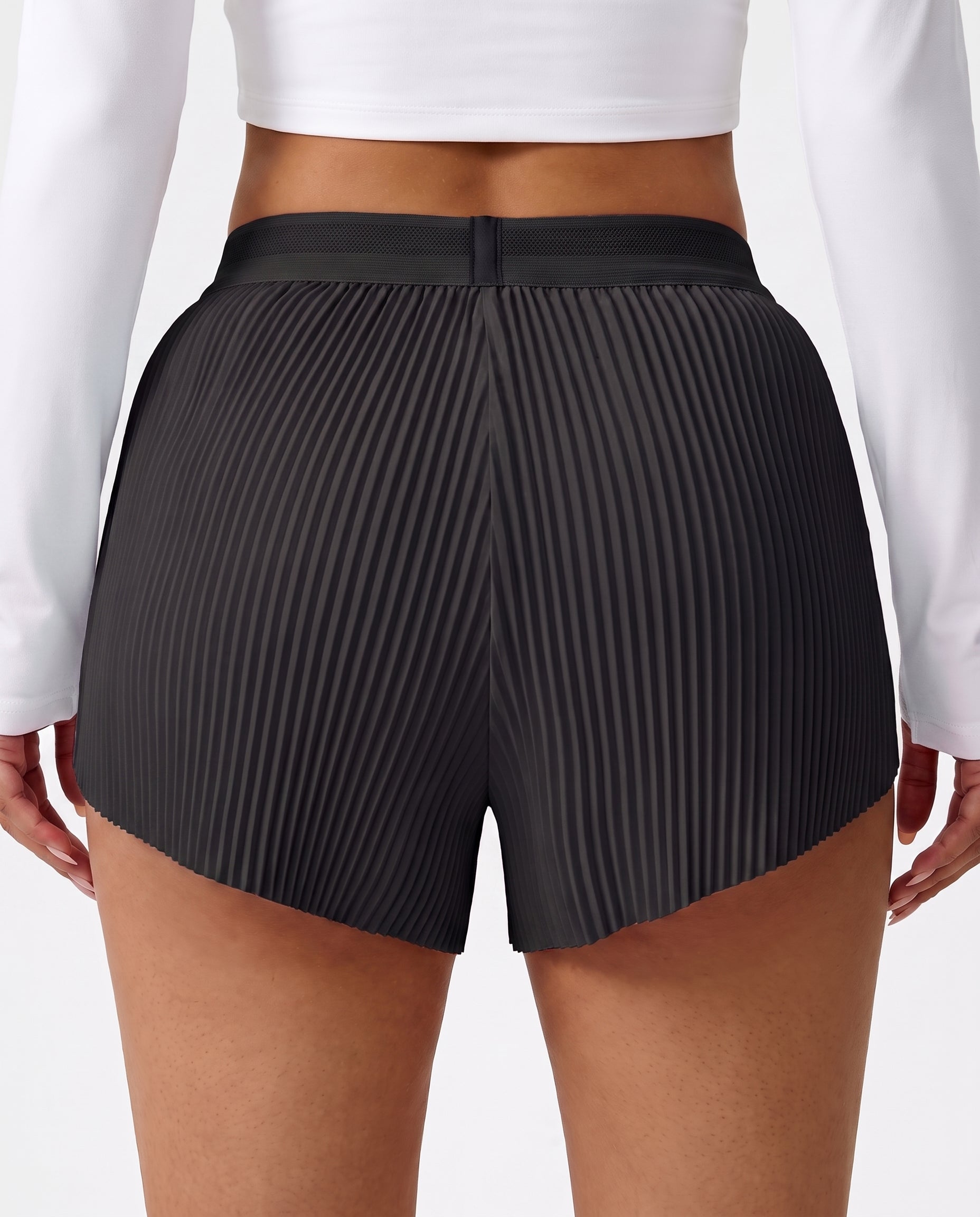 RUNDR Tempo Mid-Rise Running Short in Black#Color_Black